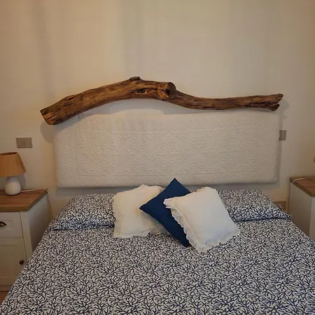 Prenda * Posada (Sardinia)
