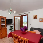 Prenda * Posada (Sardinia)