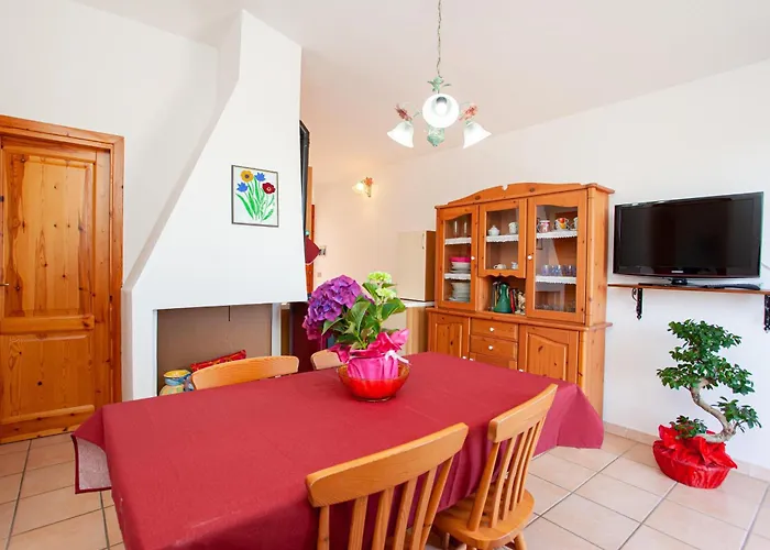 Prenda * Posada (Sardinia)